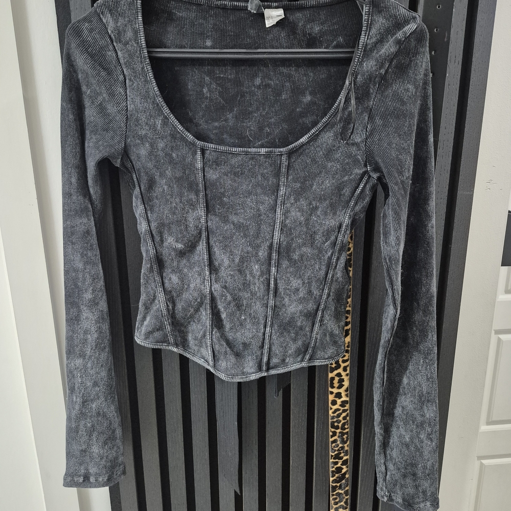 H&M Charcoal Long Sleeve Top